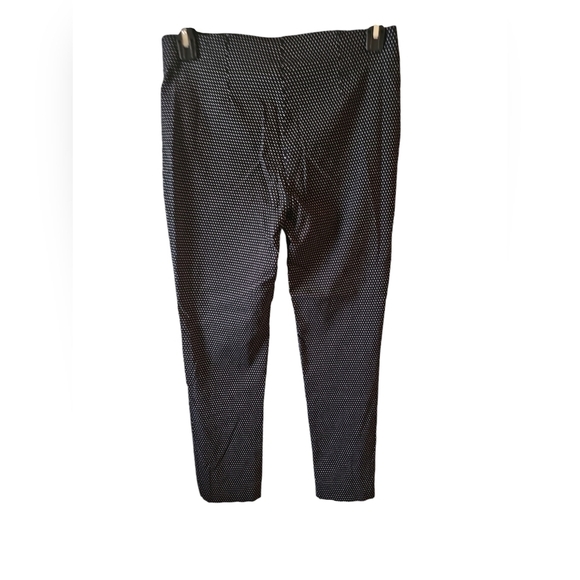 Chicos 0 So Slimming black white polka dot pull on ankle pants sz 4/6 SM WP285 - Picture 4 of 6